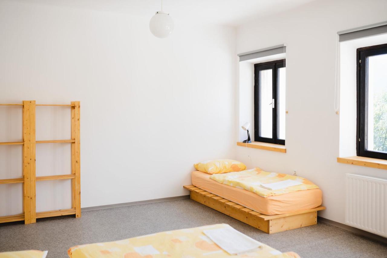 Hostel Idrija Luaran gambar